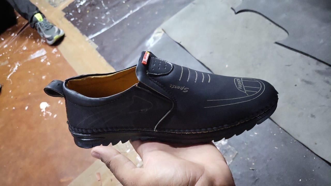 Men Leather Soft Casual Shoes - Gadgetbro